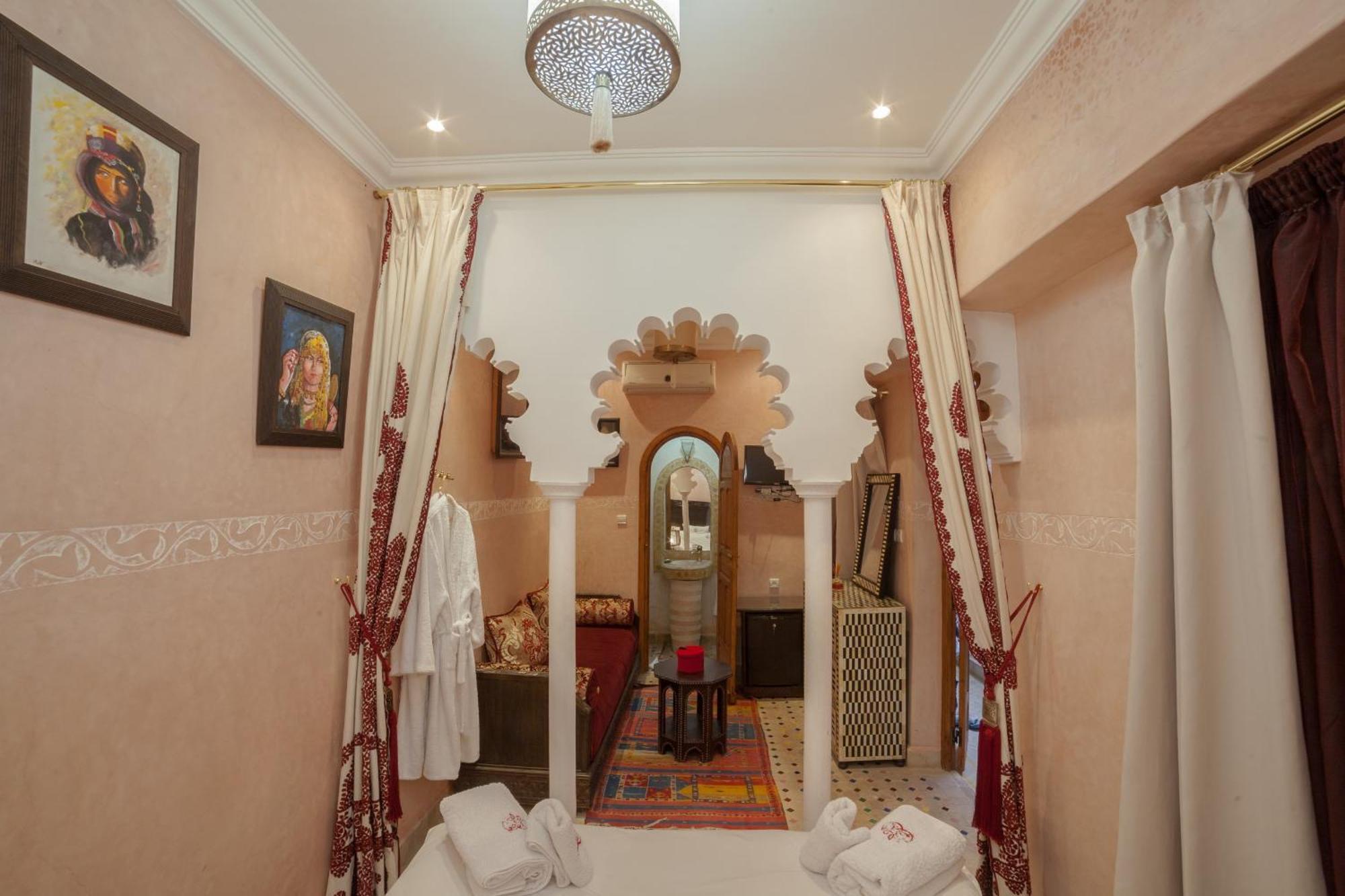 Riad Ikalimo 1 Marrakesh Extérieur photo